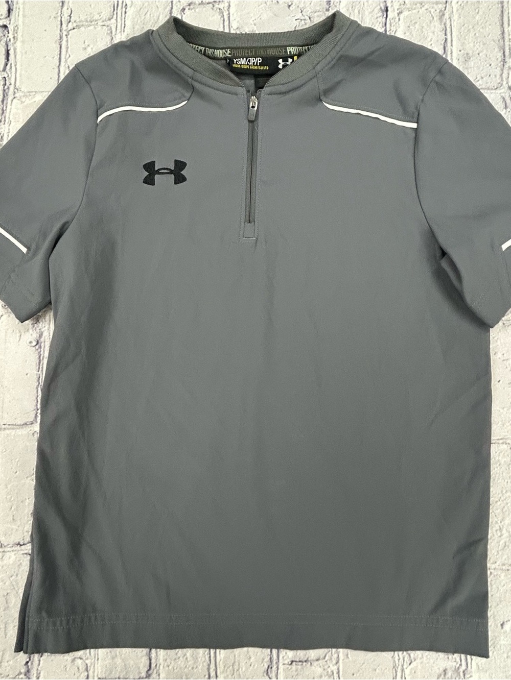 UNDER ARMOUR Boys small 1/4 zip baseball pullover